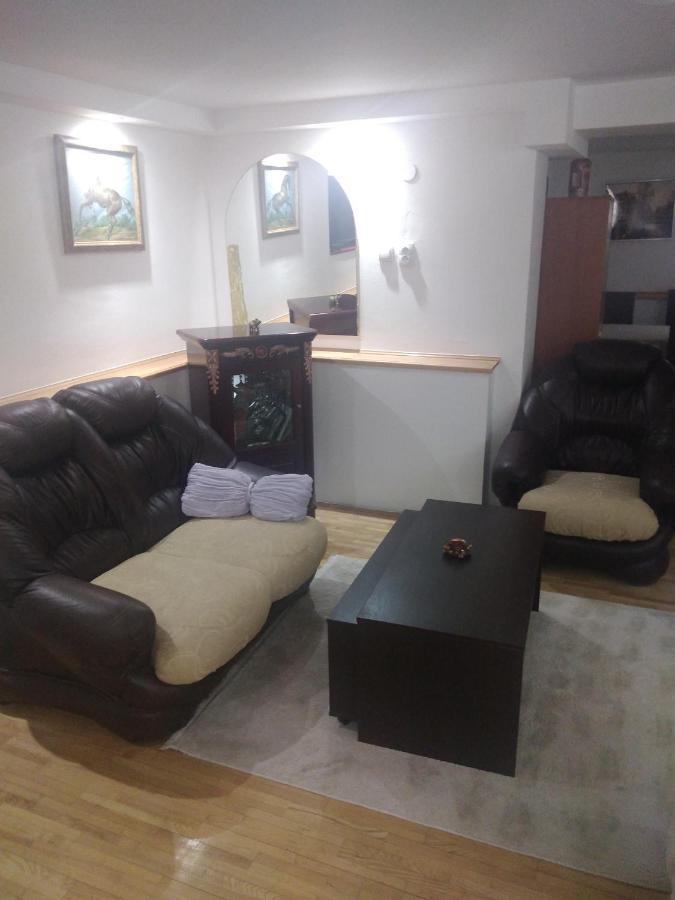 Goksi Apartment Subotica Luaran gambar