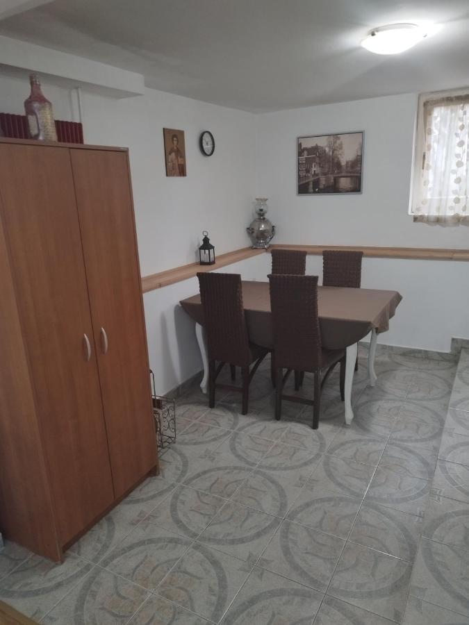 Goksi Apartment Subotica Luaran gambar